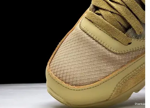   90 Nike AA7293-200 O-W Desert Air Ore Max 0626